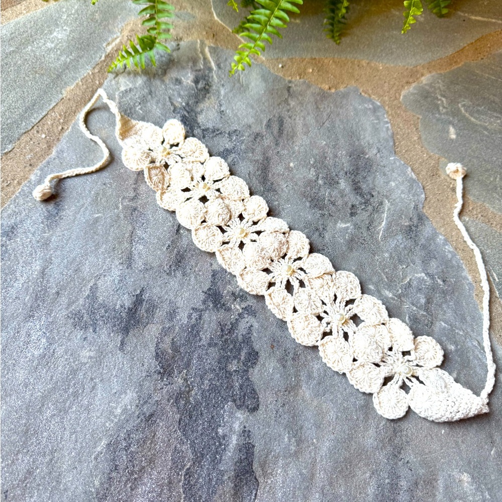 New🌟Free People- Floral /Pearl Crochet Hair Wrap